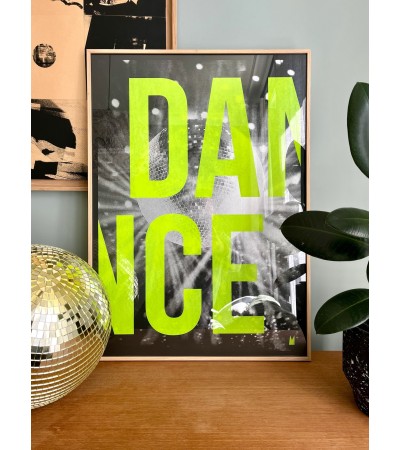 POSTER DANCE